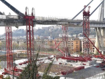 Ponte Morandi: due arresti in una ditta per la ricostruzione