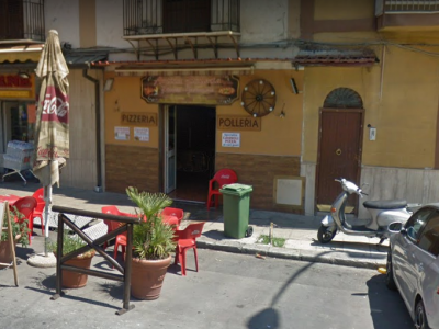 Muore folgorato nella polleria mentre pulisce i macchinari