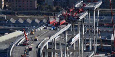 “Ponte in piedi nella primavera 2020̶...