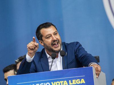 Salvini ha firmato il divieto di entrata in porto per la Sea Watch 3