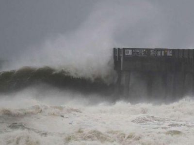 Tempesta in Francia, annegati 3 soccorritori disperso un peschereccio