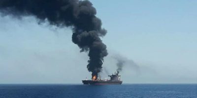 Petroliere attaccate nel Golfo di Oman, una col...