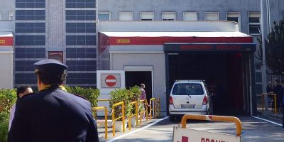 Bimba di 8 mesi morta in ospedale, indagati i g...