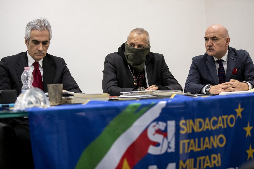 scorta capitano ultimo