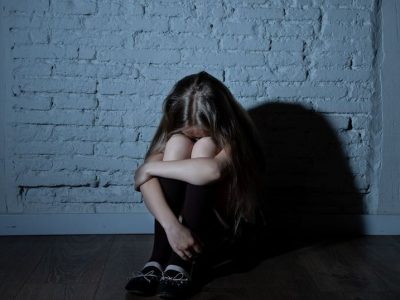 Violenze sul figlio di 4 anni, fermati due genitori egiziani