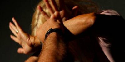 Bologna: ragazza denuncia violenza sessuale sub...