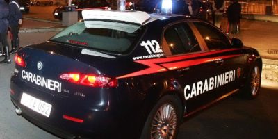 Omicidio-suicidio nel Torinese, spara alla comp...