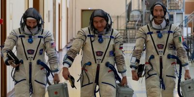 Il primo tweet di Parmitano dallo Spazio: ̶...