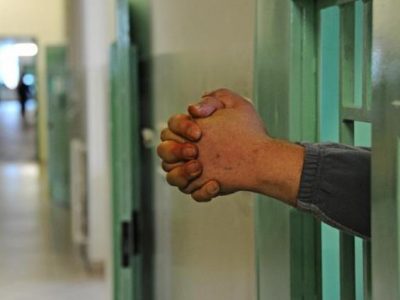 Chiede di poter morire fuori dal carcere: l’ok arriva, ma è troppo tardi