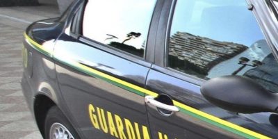 A Napoli, prof con doppio incarico: evasione pe...