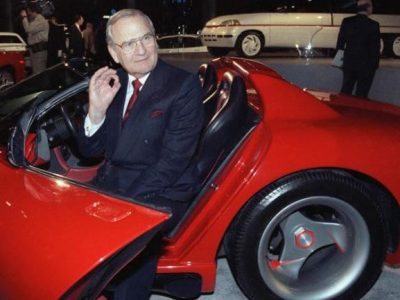 Addio al padre della Mustang “Lee” Iacocca: aveva 94 anni