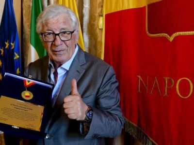 Gli 80 anni di Peppino di Capri, raro esempio di longevità artistica