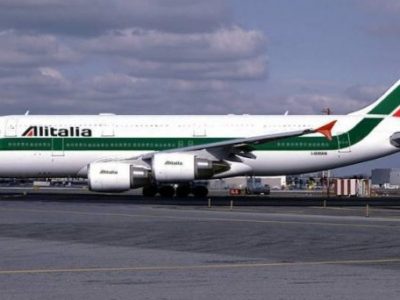 Alitalia, lo sciopero previsto per oggi è stato rinviato al 6 settembre