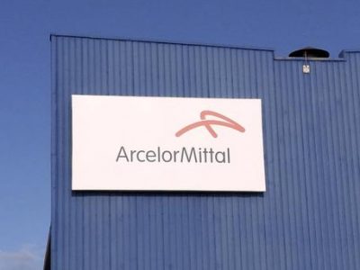 Terminato il presidio dei lavoratori dell’indotto ArcelorMittal
