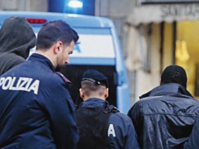 Scoperta gang di trafficanti italiani e albanesi, arrestati