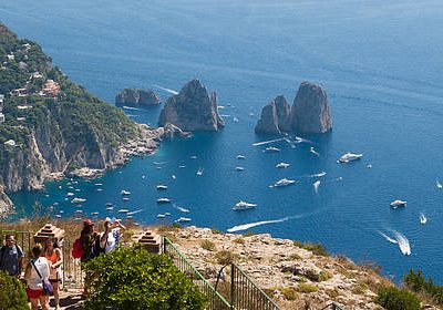 Isole sostenibili: i percorsi di Legambiente dal plastic free alla blue energy