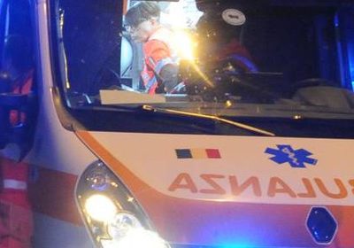 Ragazzo di 13 rischia di affogare in un laghetto