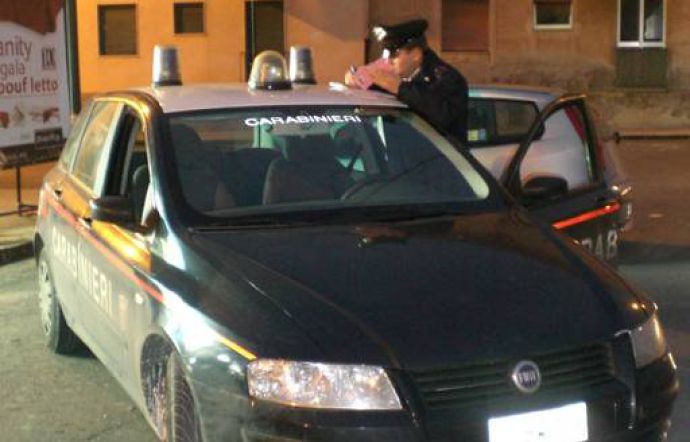 nordafricani distraevano donne