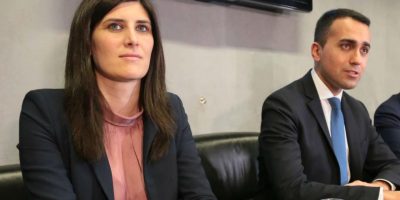 Di Maio si schiera con Chiara Appendino “...