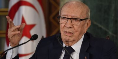 Nuovamente in ospedale il presidente tunisino E...