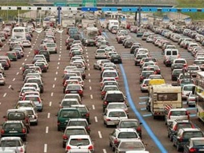 Iniziano i fine settimana da “bollino nero” sulle strade delle vacanze