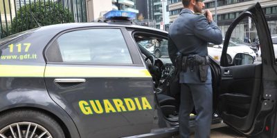 Blitz della GdF, 26 misure cautelari per sgomin...