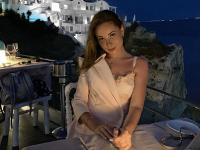 Influencer russa uccisa a coltellate e chiusa in una valigia