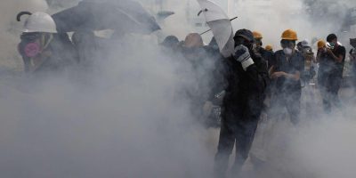 Hong Kong ancora un campo di battaglia con scon...