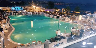 Pozzuoli: bimbo annega nella piscina di un rist...