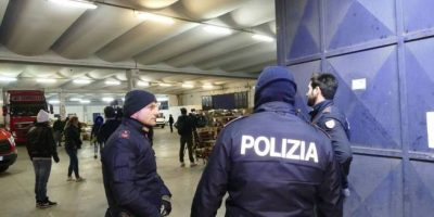 Blitz della polizia contro il clan reggino dei ...