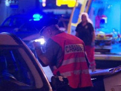 Scooter si schianta contro auto, morto un ventenne