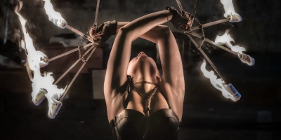 L’arte pirotecnica incendia la Calabria c...