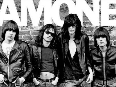 Ramones, oggi festa per i 40 anni del primo live con una nuova produzione