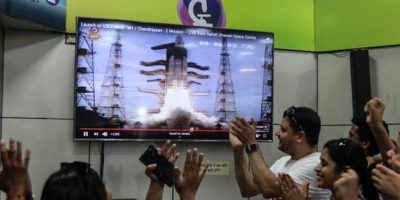 E’ partito il razzo lunare realizzato com...