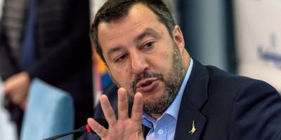 Ore decisive per il governo, Salvini: “Mi...