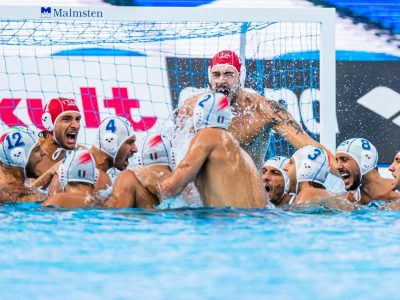 Pallanuoto, batticuore Settebello: vittoria sulla Grecia e semifinale