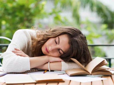 Effetto “Natsubate”, colpa del caldo torrido che debilita milioni di italiani