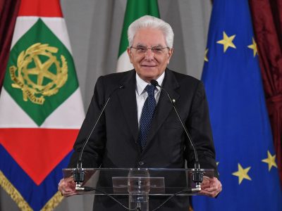Insulti e offese sui social a Mattarella, perquisizioni in tutta Italia