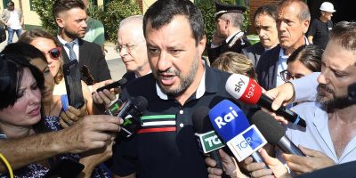 Salvini su flat tax: “Tria non taglia le ...