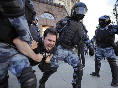 Russia: proteste a Mosca, oltre mille gli arresti