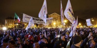 M5S attacca: “Anche oggi i ministri della...