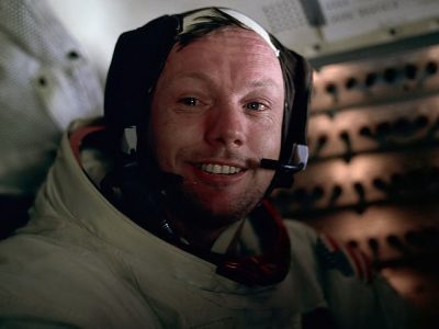 Neil Armstrong, il primo uomo sulla Luna, nasceva 89 anni fa