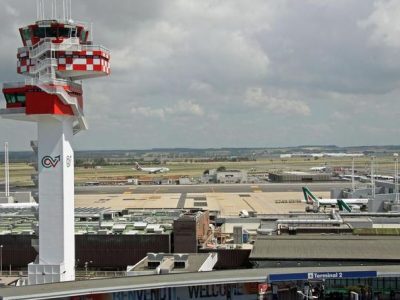 Rischio epidemia: non verranno fatti sbarcare a Fiumicino i 135 passeggeri bengalesi in arrivo da...