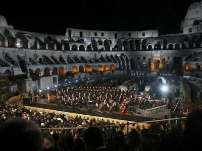 Calcio, al Colosseo il concerto inaugurale di Euro 2020