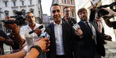 Frecciata ferragostana di Di Maio a Salvini: si...