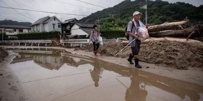 Giappone, un morto e 870 mila evacuati per le p...
