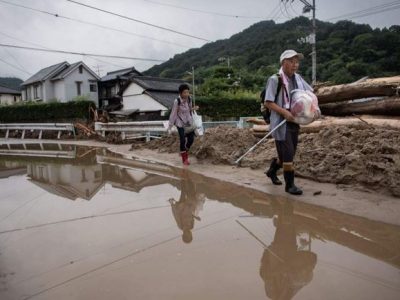 Giappone, un morto e 870 mila evacuati per le piogge torrenziali