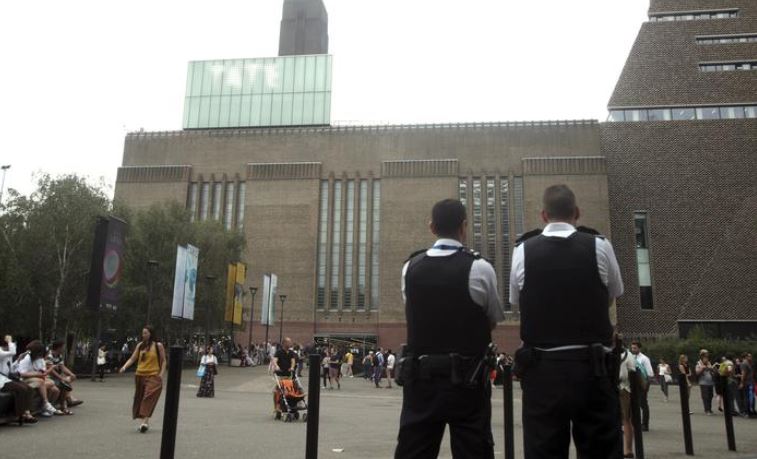 bimbo spinto decimo piano