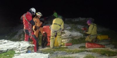 Salvo lo speleologo intrappolato a 300 metri di...