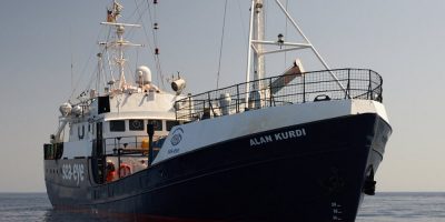 Alan Kurdi viaggia verso Malta. Salvini esulta ...
